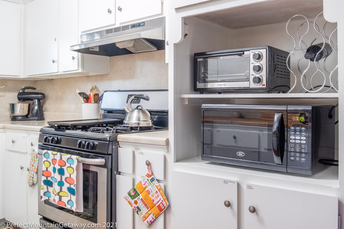 Fully equipped kitchen